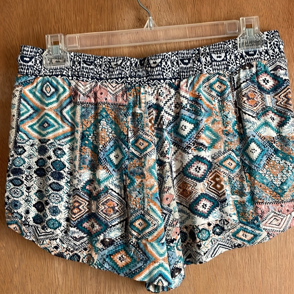 Sans Souci Woman’s Shorts Shortie Sz XL 2 Front Pockets - Picture 2 of 9